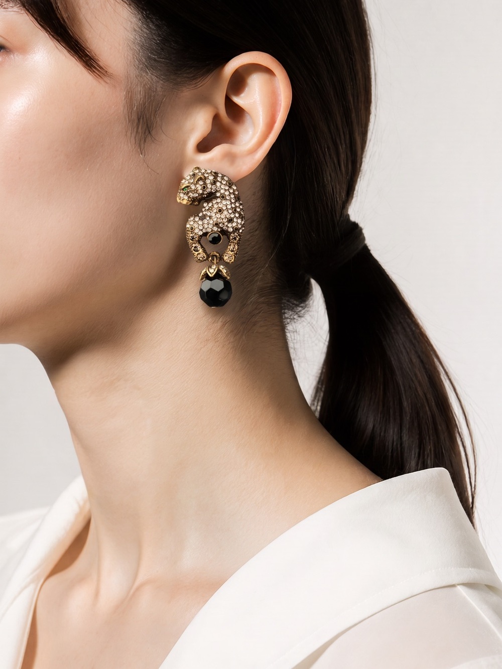 Gold tone vintage style Leopard Crystal Drop Earrings with Black Bead